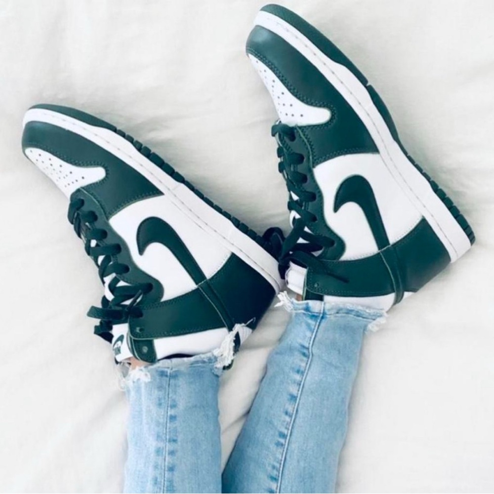 Nike Dunk High: Spartan Green